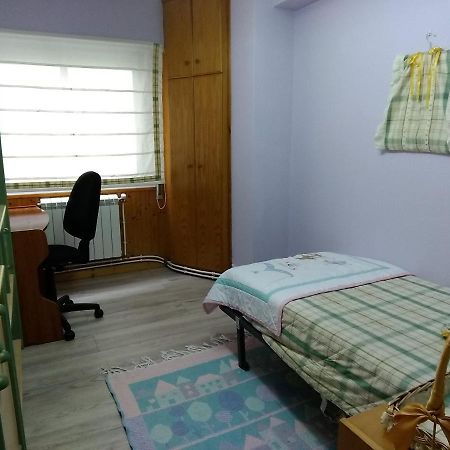 Apartamento Jubells Apartment Milladoiro Exterior photo