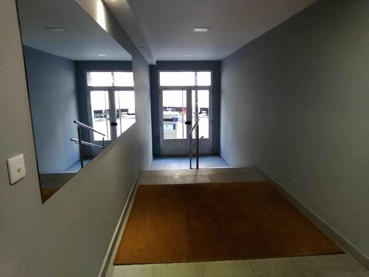 Apartamento Jubells Apartment Milladoiro Exterior photo